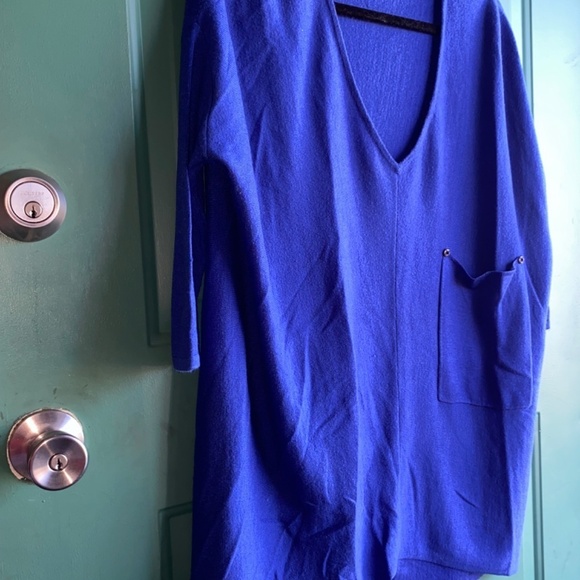 Kerisma size a/m small medium royal blue top oversized - Picture 5 of 5